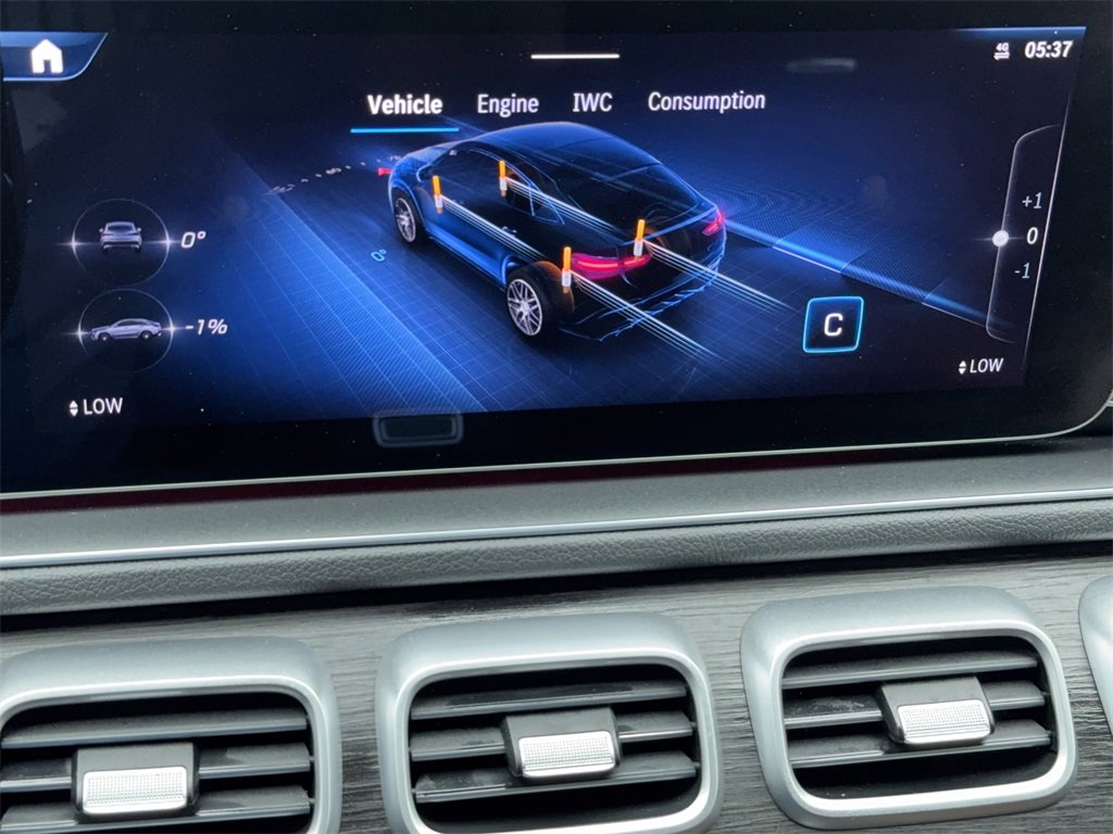 Used 2024 Mercedes-Benz GLE 53 AMG GLE 53 AMG NAV,CAM,PANO,CLMT S w/ Driver Assistance Package image 27