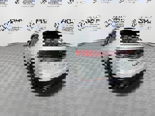 New 2026 Volkswagen Atlas SE image 7