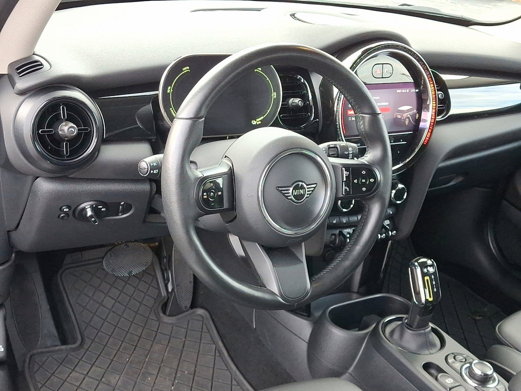 Used 2022 MINI Cooper SE image 22