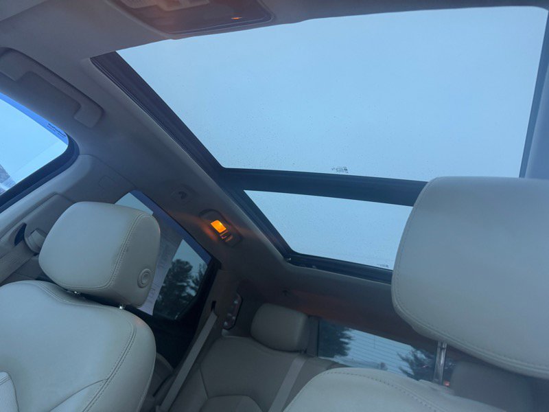 Used 2011 Cadillac SRX Luxury image 20