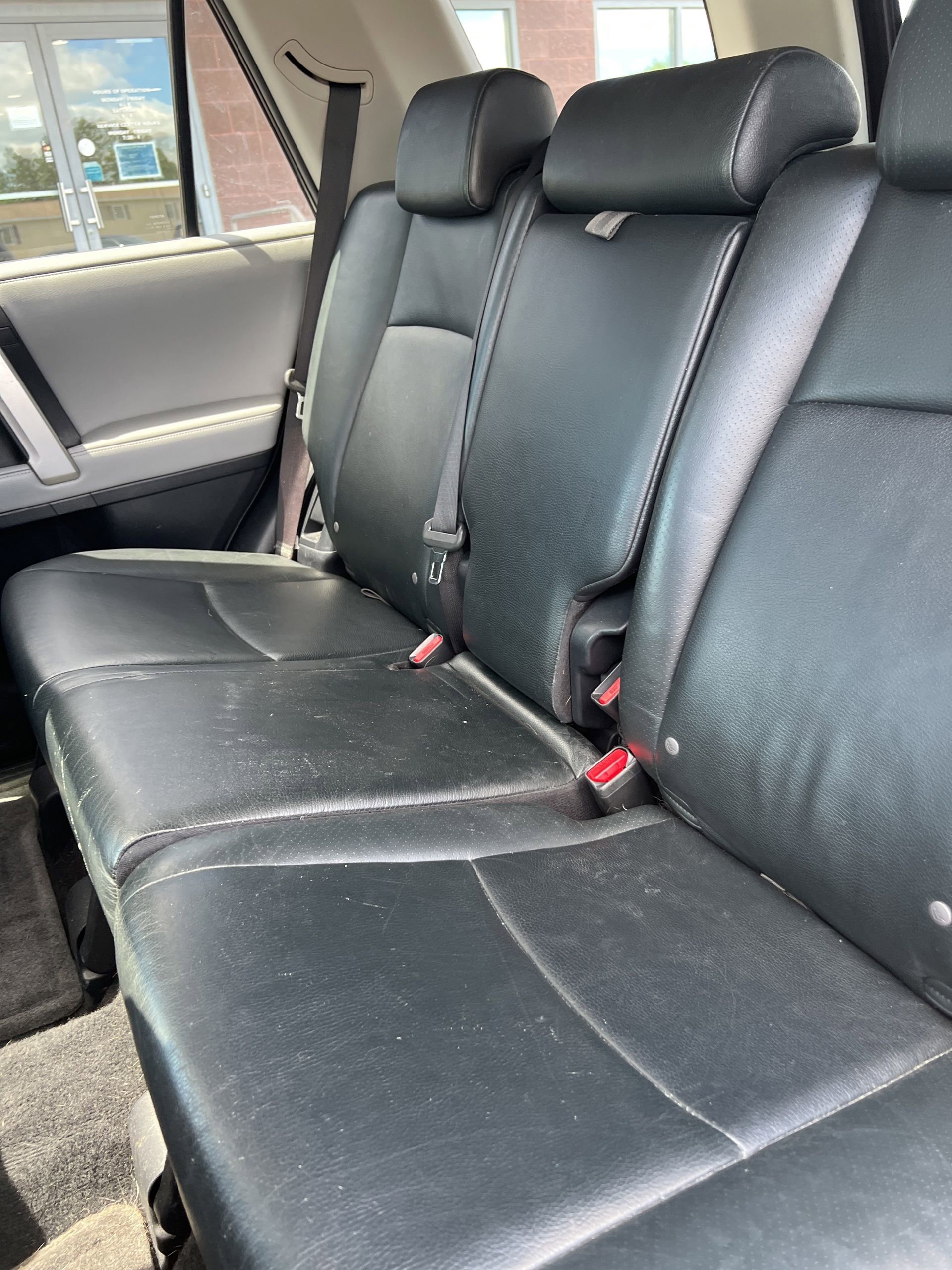 Used 2010 Toyota 4Runner SR5 AWD/4WD image 19