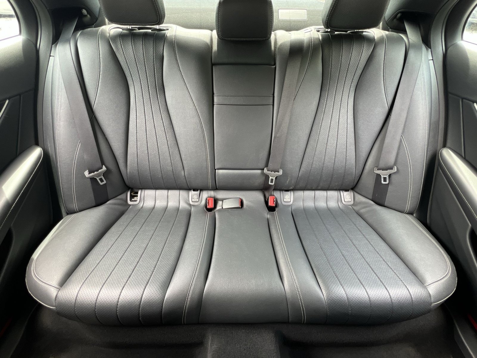 Used 2017 Mercedes-Benz E 300 4MATIC image 15