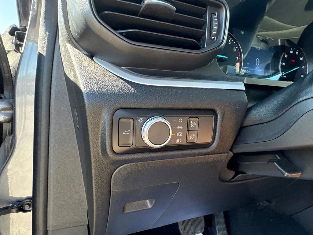 Used 2023 Ford Explorer XLT image 20