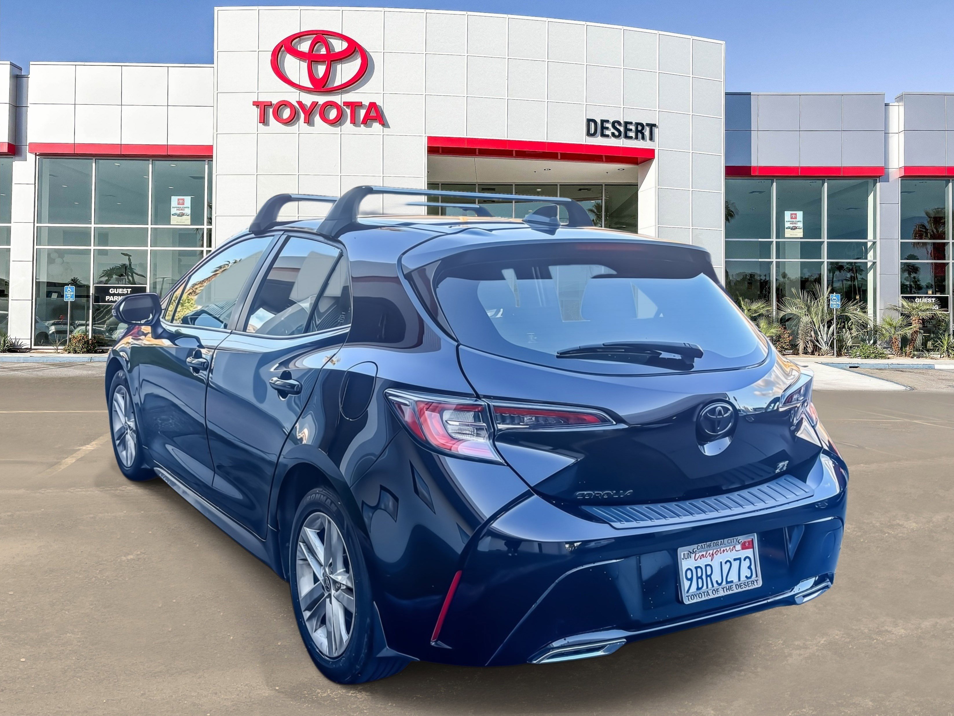 Used 2022 Toyota Corolla SE FWD image 5
