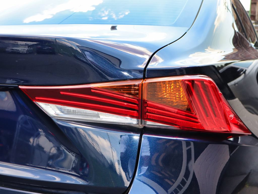 Used 2019 Lexus IS 300 AWD w/ Navigation Package image 14
