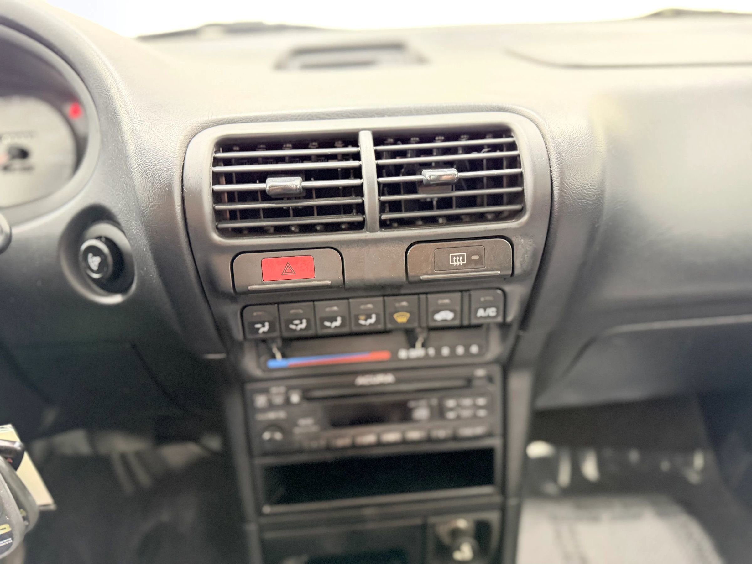 Used 1997 Acura Integra LS FWD image 16