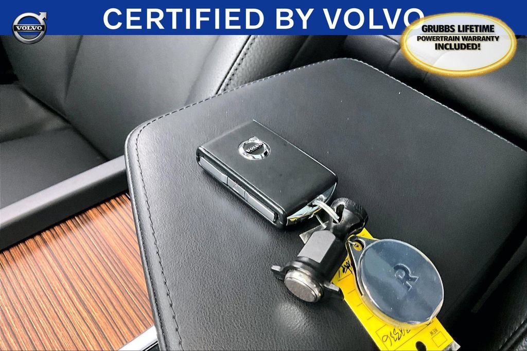Certified 2023 Volvo S60 B5 Plus w/ Climate Package image 14