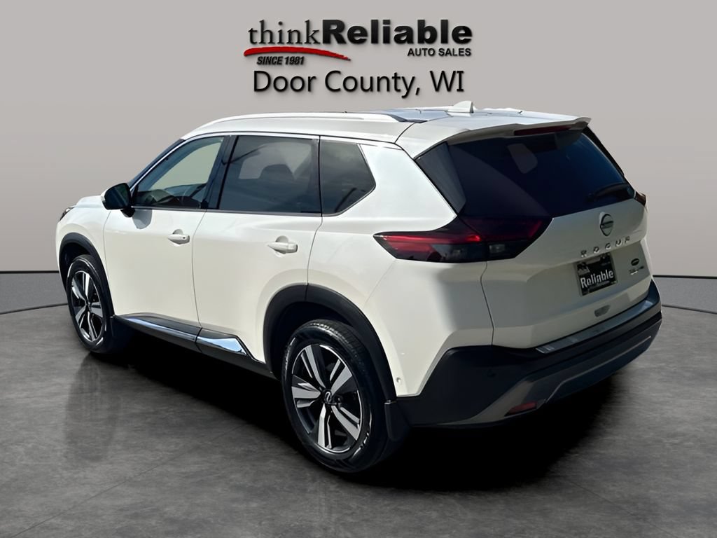 Used 2023 Nissan Rogue SL AWD/4WD image 3