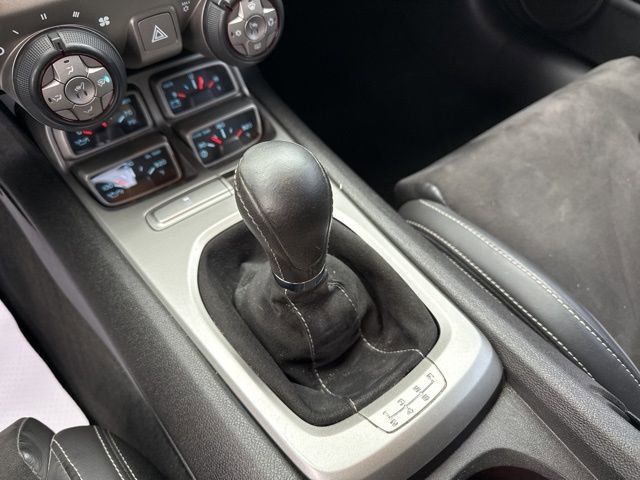 Used 2015 Chevrolet Camaro SS w/ SS Performance Package image 30