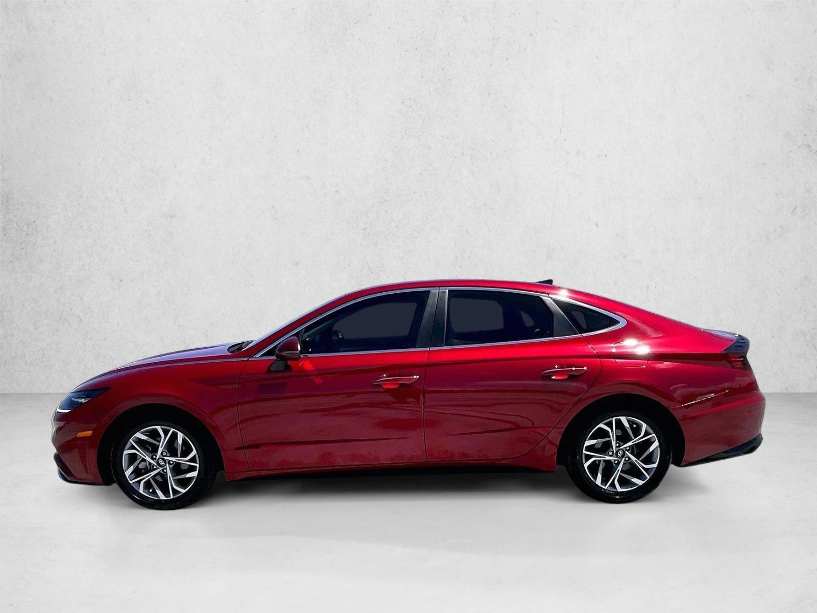 Used 2023 Hyundai Sonata SEL w/ Convenience Package FWD image 6