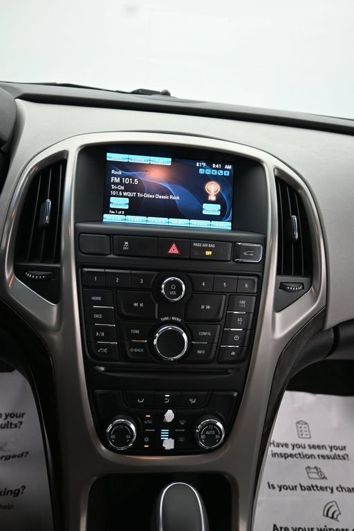 Used 2012 Buick Verano Convenience FWD image 18