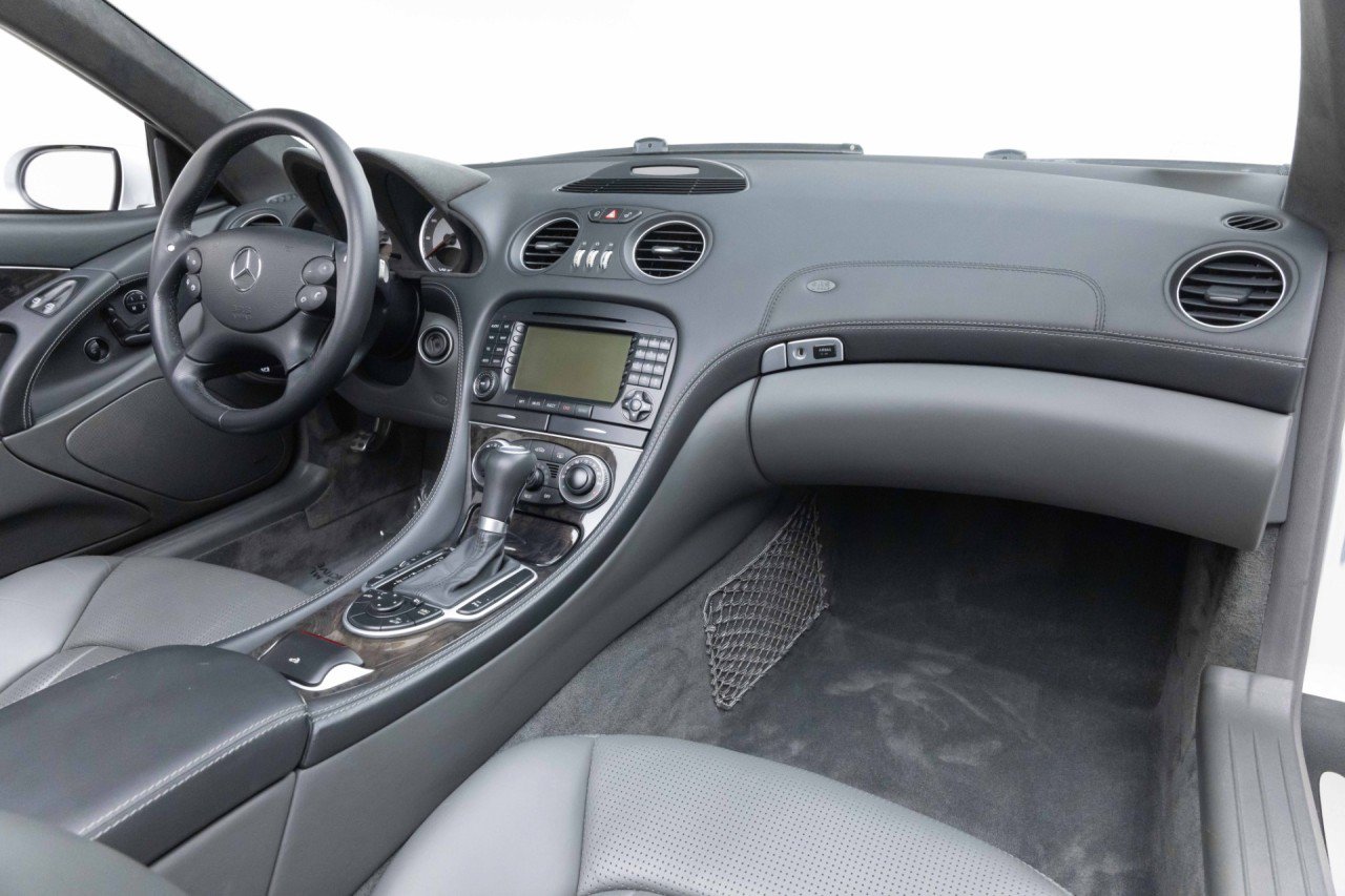 Used 2006 Mercedes-Benz SL 65 AMG image 2