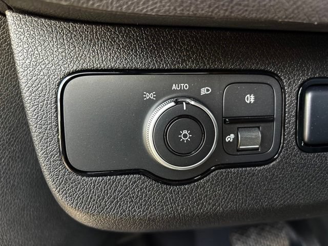 Used 2026 Mercedes-Benz Sprinter 2500 image 15