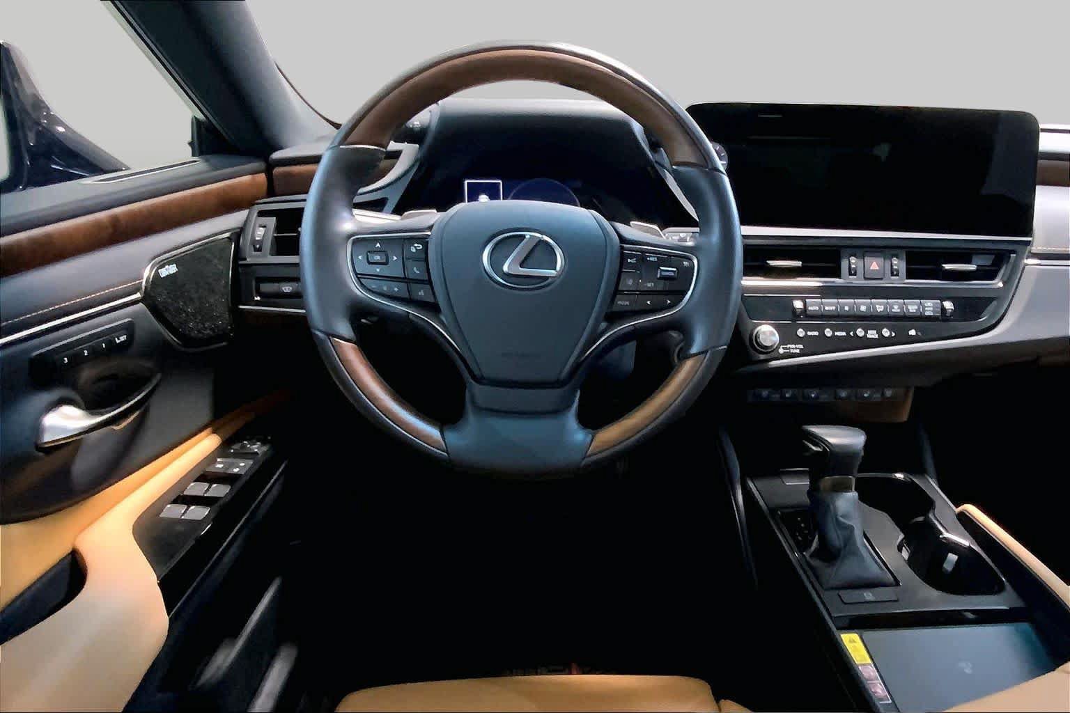 Used 2024 Lexus ES 350 Ultra Luxury FWD image 5