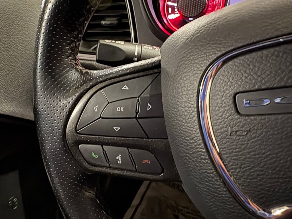 Used 2023 Dodge Challenger R/T w/ Blacktop Package image 32