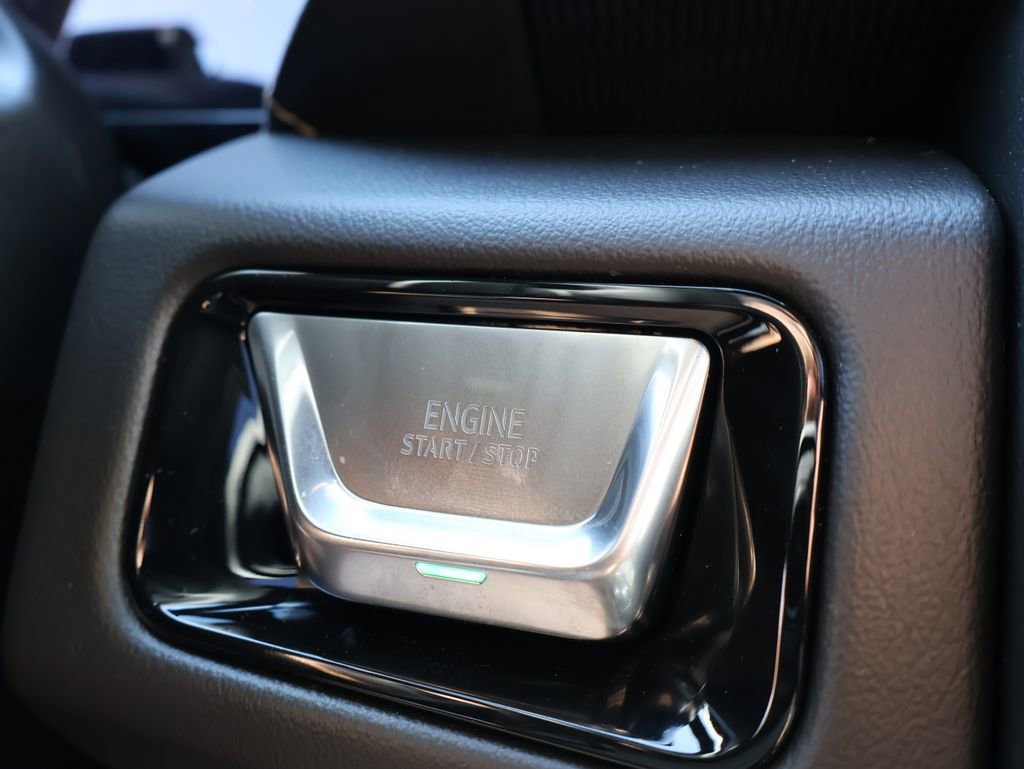 New 2026 GMC Yukon Elevation w/ Elevation Premium Package AWD/4WD image 22