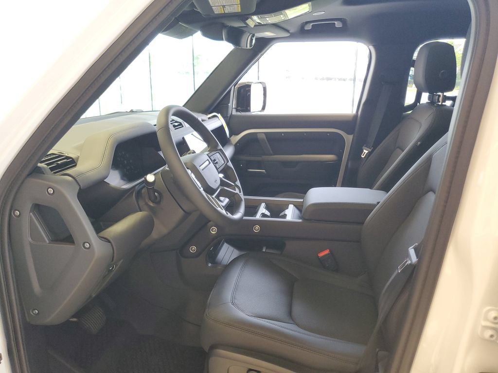 New 2026 Land Rover Defender 110 X-Dynamic SE AWD/4WD image 12