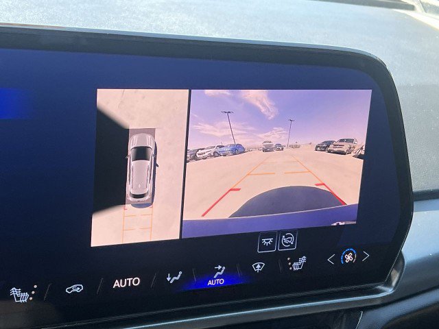 Used 2024 Chevrolet Equinox EV RS image 15