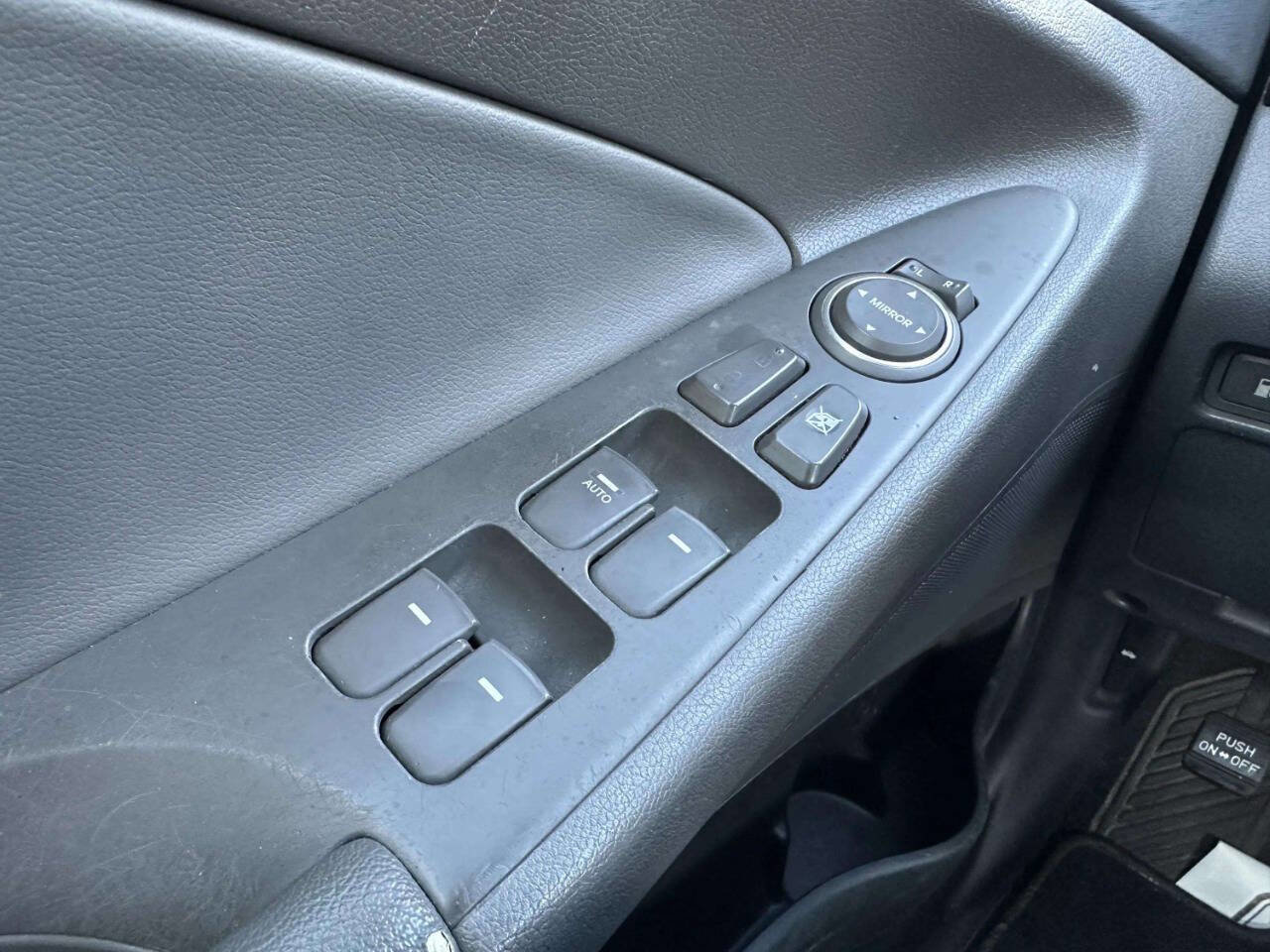 Used 2012 Hyundai Sonata SE image 29