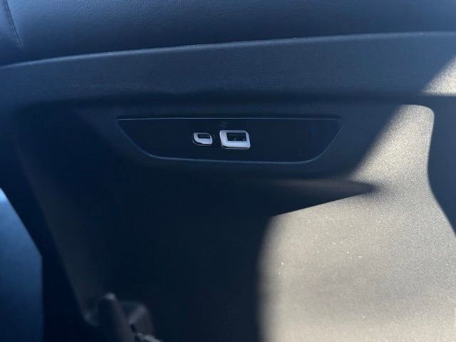 New 2026 Chrysler Pacifica Limited w/ S Appearance Package image 25