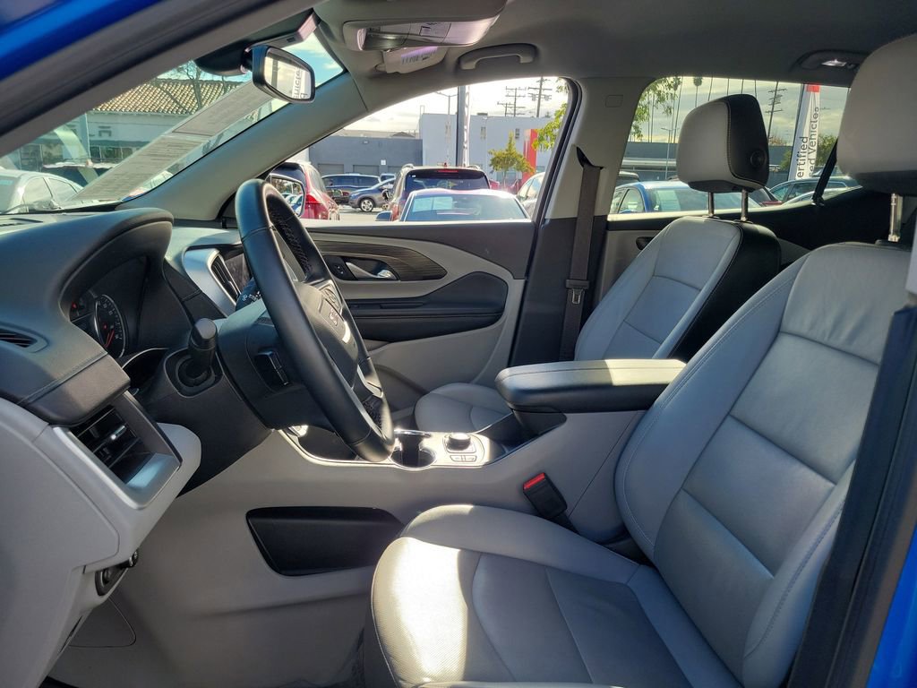 Used 2024 GMC Terrain SLT w/ LPO, Floor Liner Package image 18
