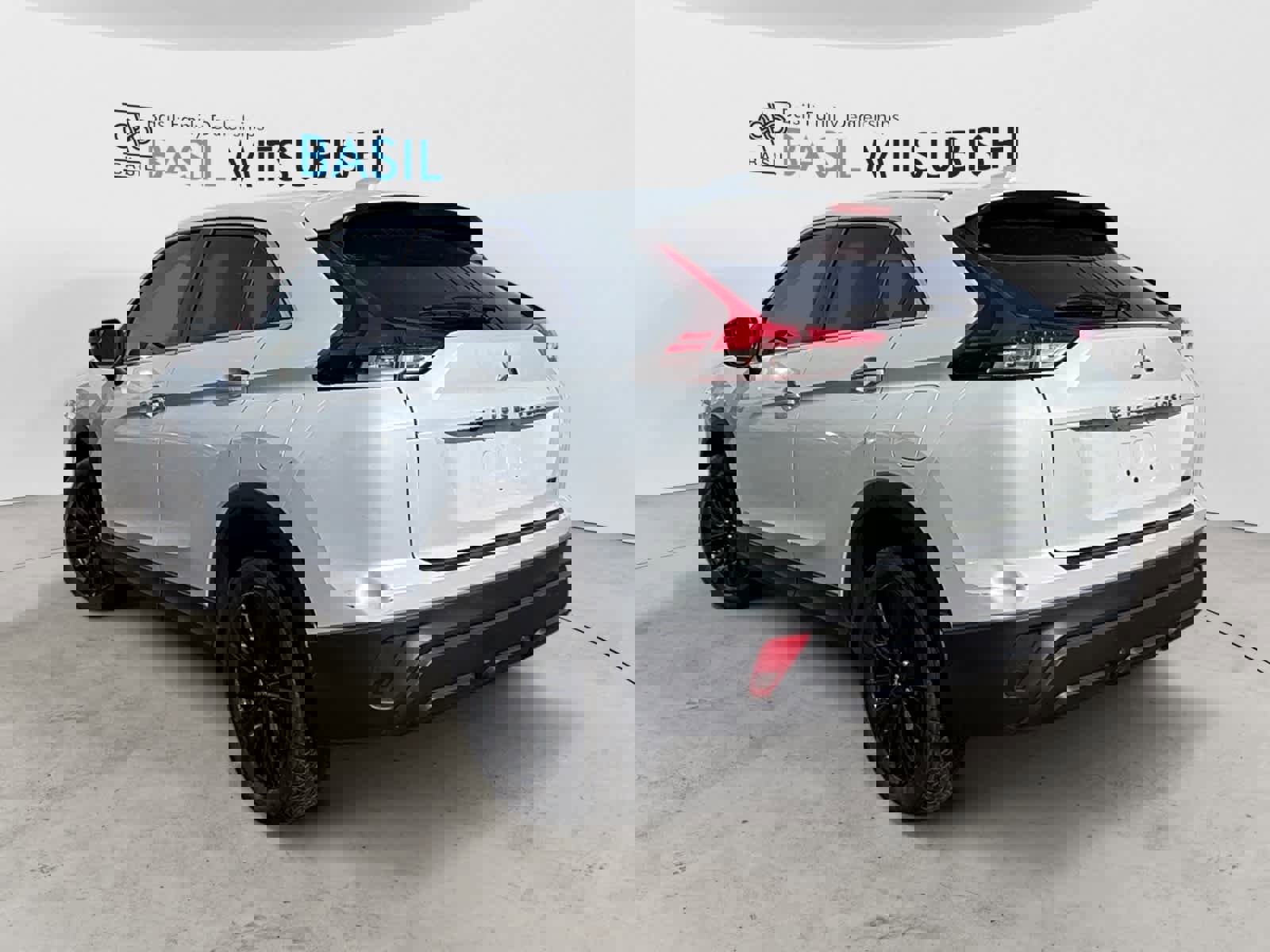 Used 2022 Mitsubishi Eclipse Cross LE image 4