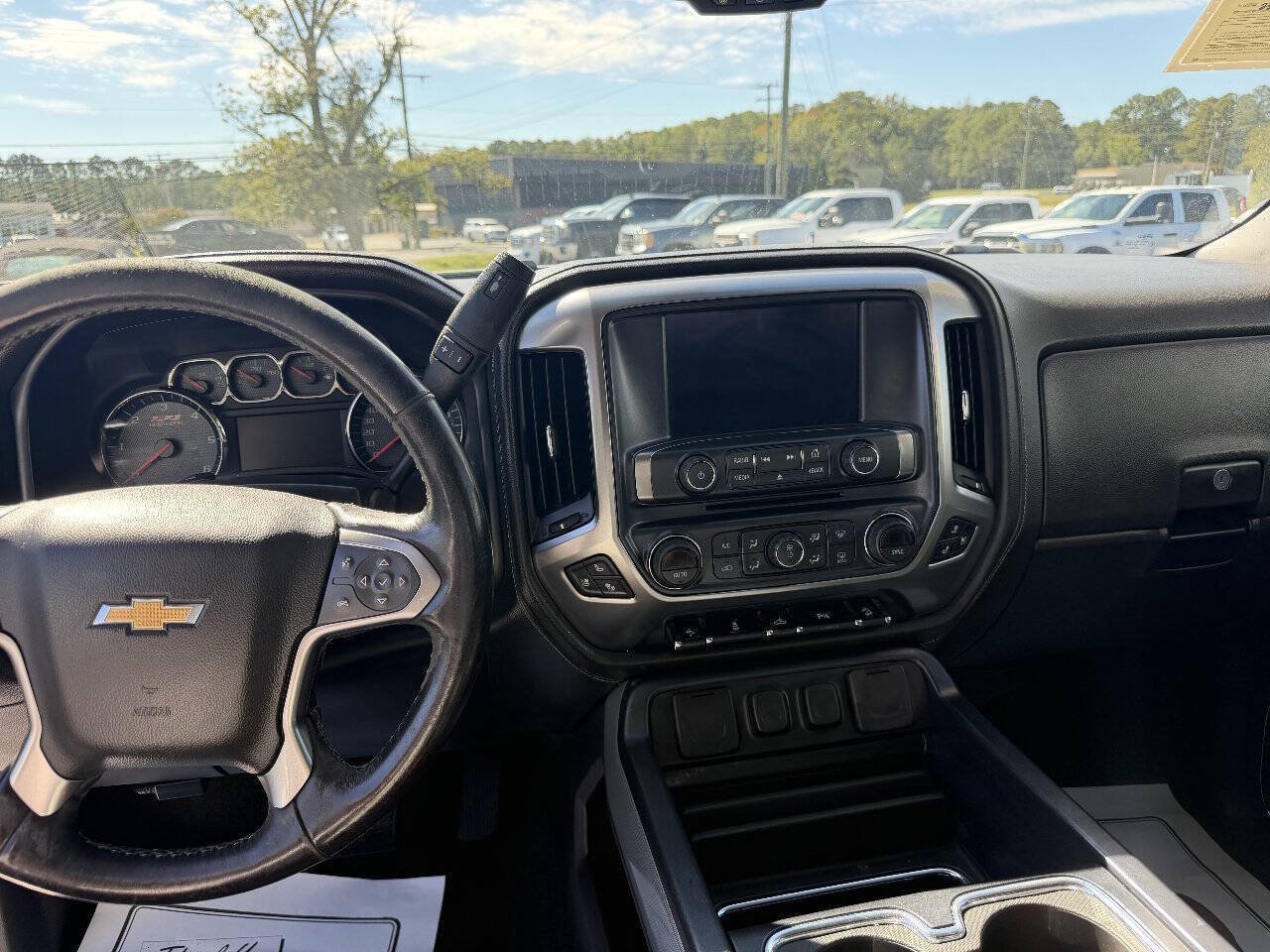 Used 2016 Chevrolet Silverado 1500 LTZ Z71 w/ LTZ Plus Package AWD/4WD image 12