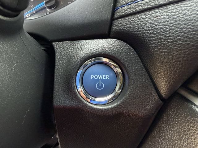 Used 2022 Toyota RAV4 SE AWD/4WD image 23