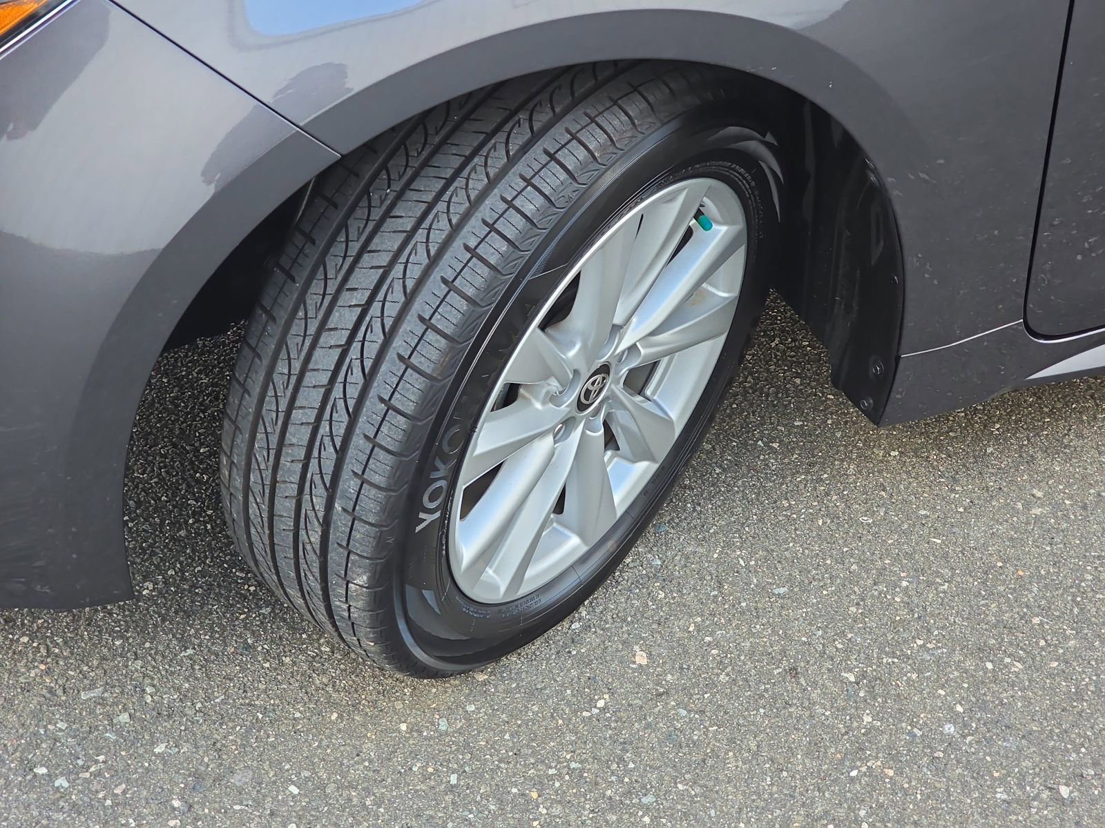 Used 2025 Toyota Corolla SE image 38