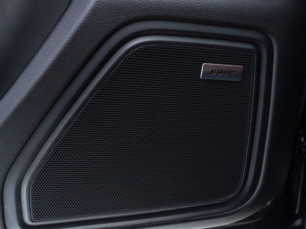 Used 2025 Porsche Macan image 24