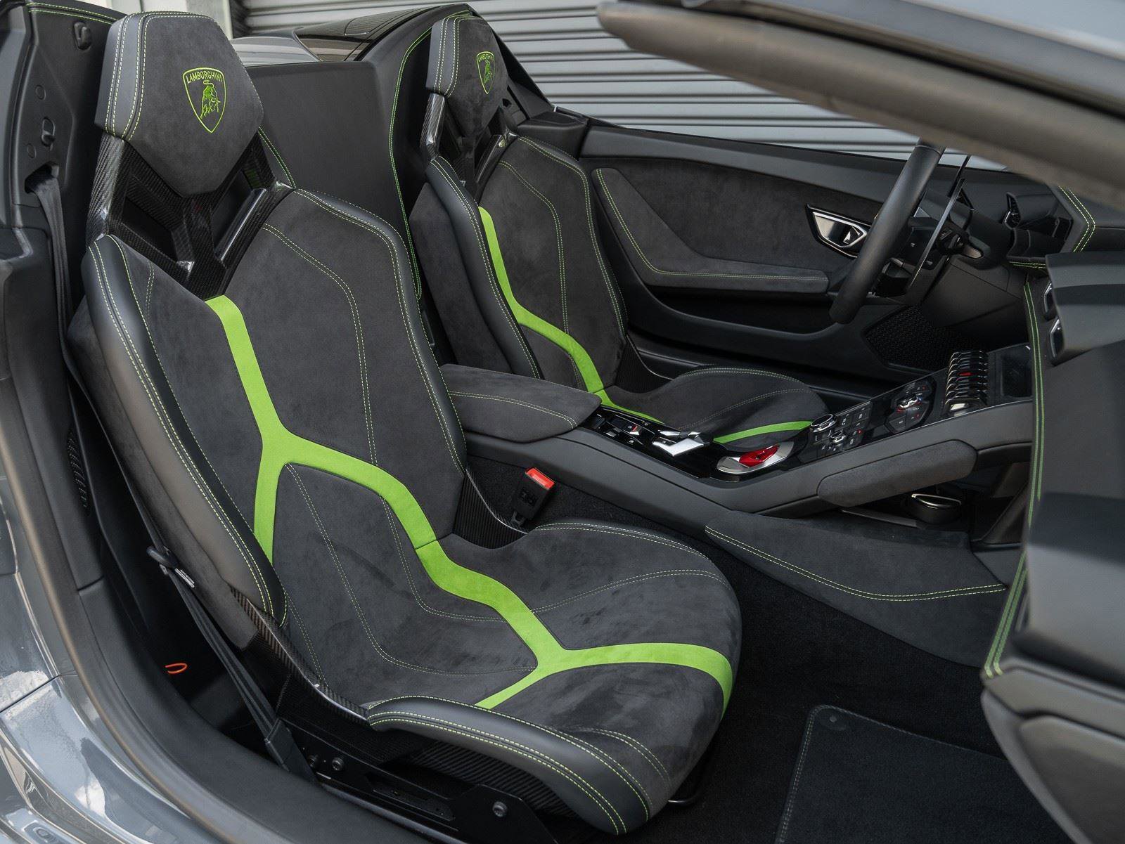 Used 2016 Lamborghini Huracan LP 610-4 image 4