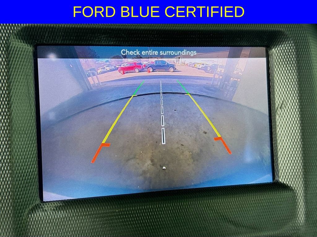 Used 2018 Jeep Wrangler Unlimited Sahara w/ Cold Weather Group image 13