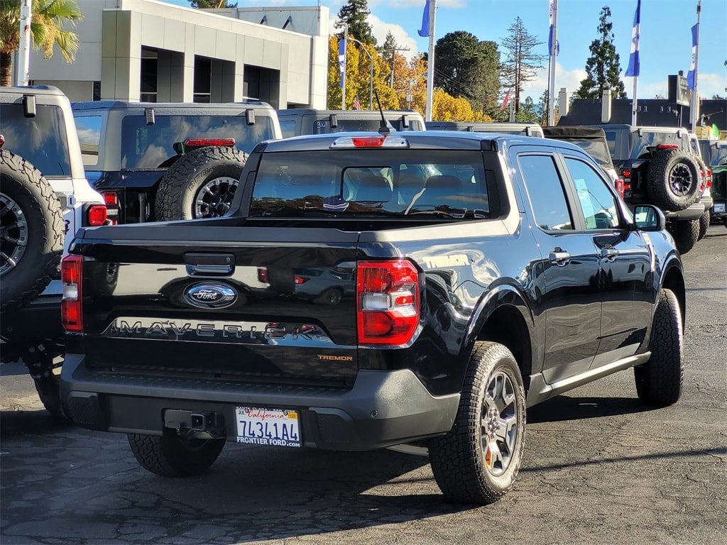 Used 2023 Ford Maverick Tremor AWD/4WD image 4