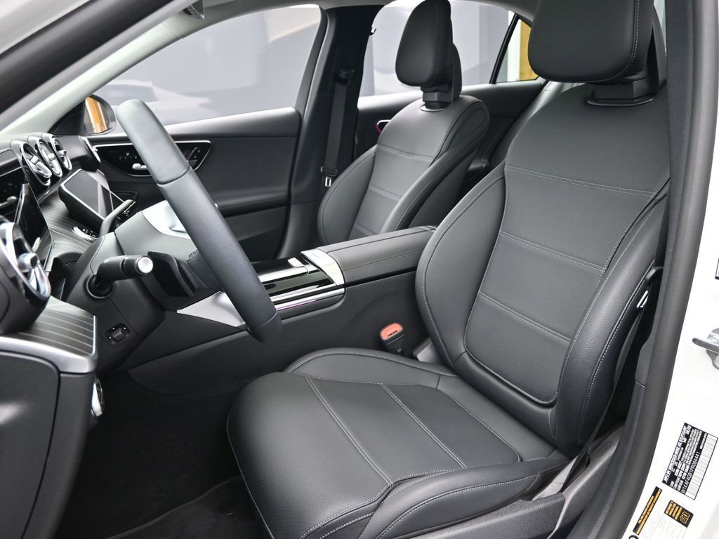 Used 2023 Mercedes-Benz C 300 Sedan image 22