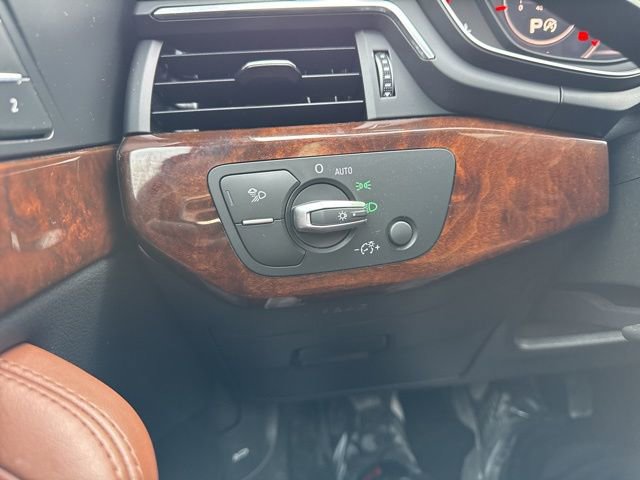 Used 2019 Audi A4 2.0T Premium Plus w/ Premium Plus Package image 22
