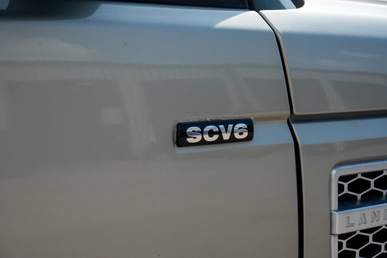 Used 2014 Land Rover LR4 HSE LUX AWD/4WD image 12