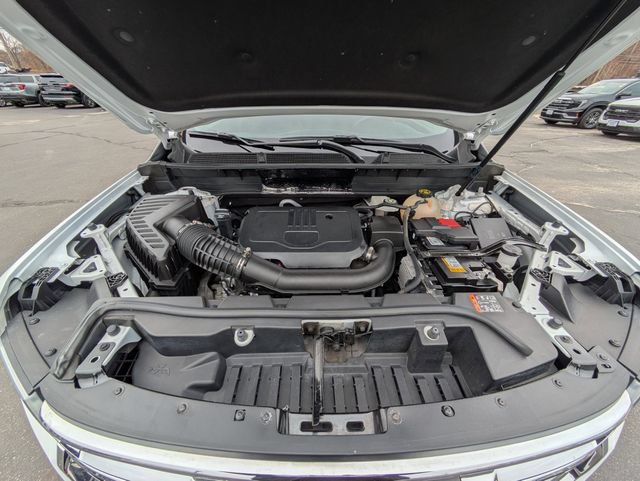 Used 2023 GMC Acadia SLE w/ Driver Convenience Package image 36
