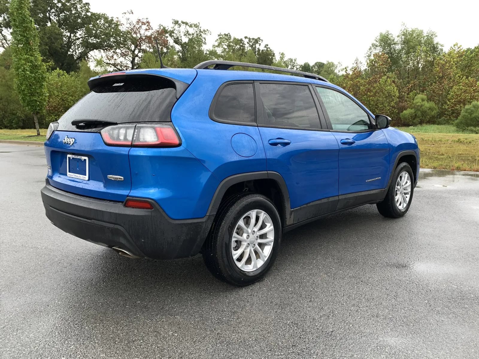Used 2022 Jeep Cherokee Latitude Lux AWD/4WD image 7