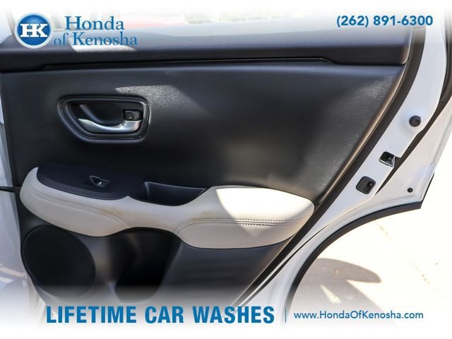 Certified 2025 Honda HR-V LX image 23