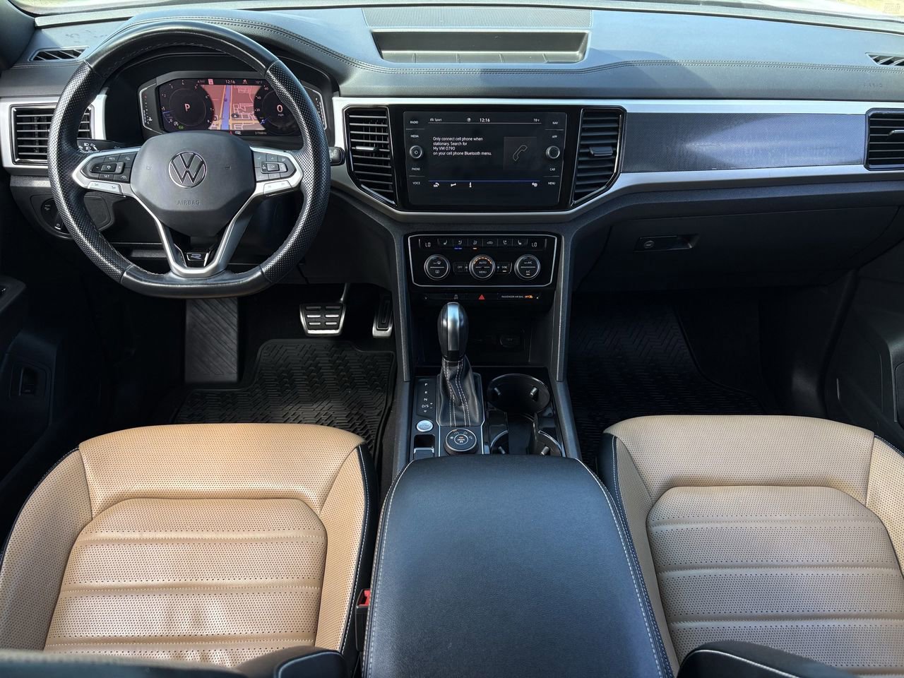 Used 2022 Volkswagen Atlas Cross Sport SEL Premium R-Line AWD/4WD image 12