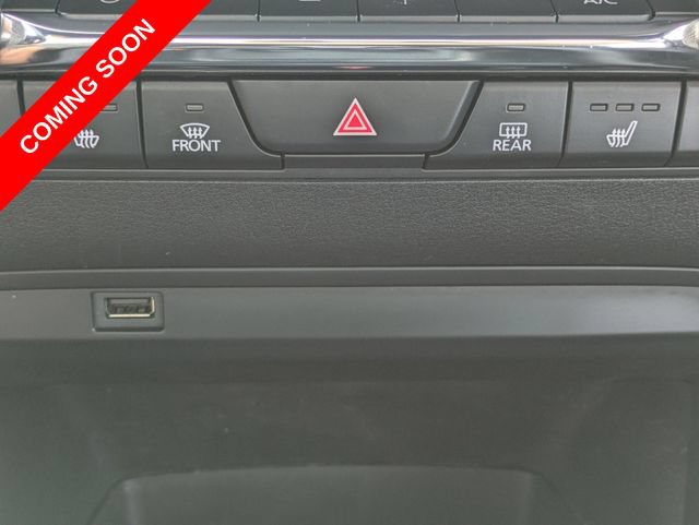 Used 2019 MAZDA MAZDA3 Hatchback w/ Preferred Package FWD image 24