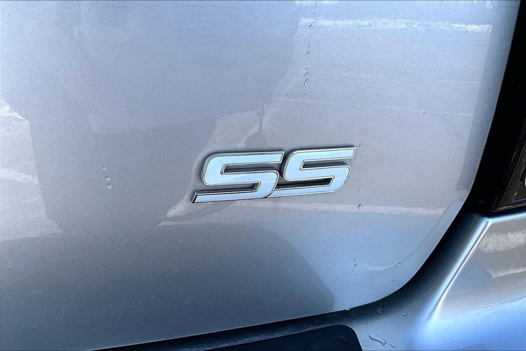 Used 2008 Chevrolet TrailBlazer SS w/ Sun And 6-Disc Cd Package image 8