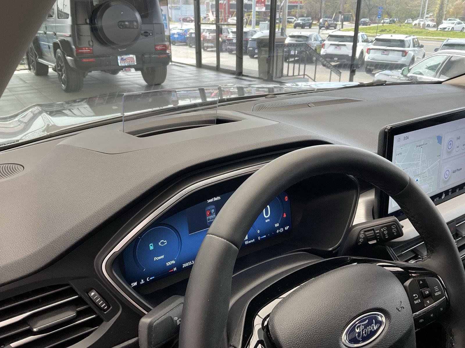 Used 2023 Ford Escape Platinum w/ Premium Technology Package AWD/4WD image 25