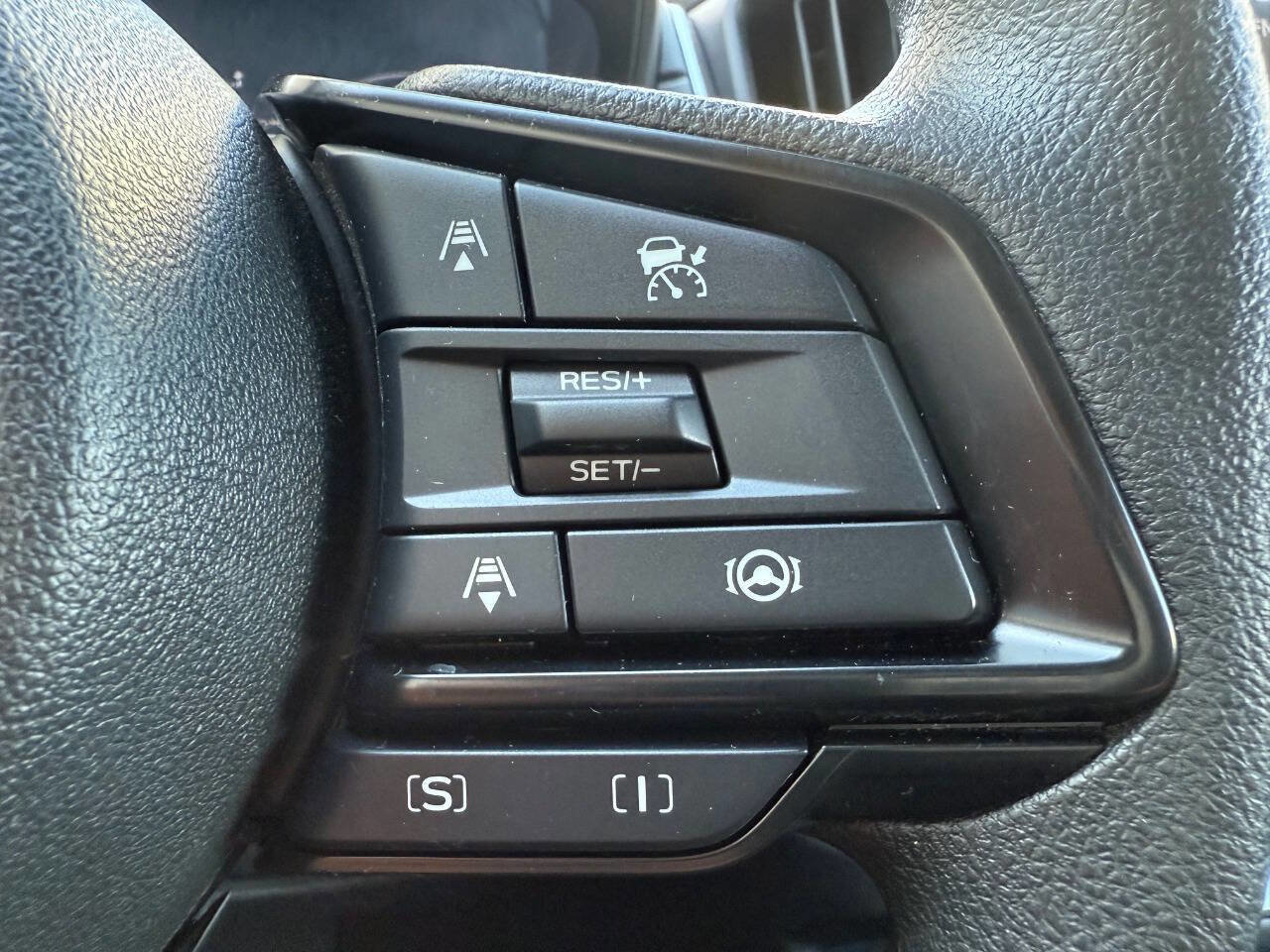 Used 2024 Subaru Crosstrek 2.0i Premium image 36