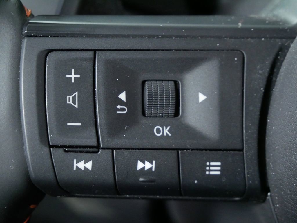 Used 2024 Nissan Pathfinder Rock Creek image 25