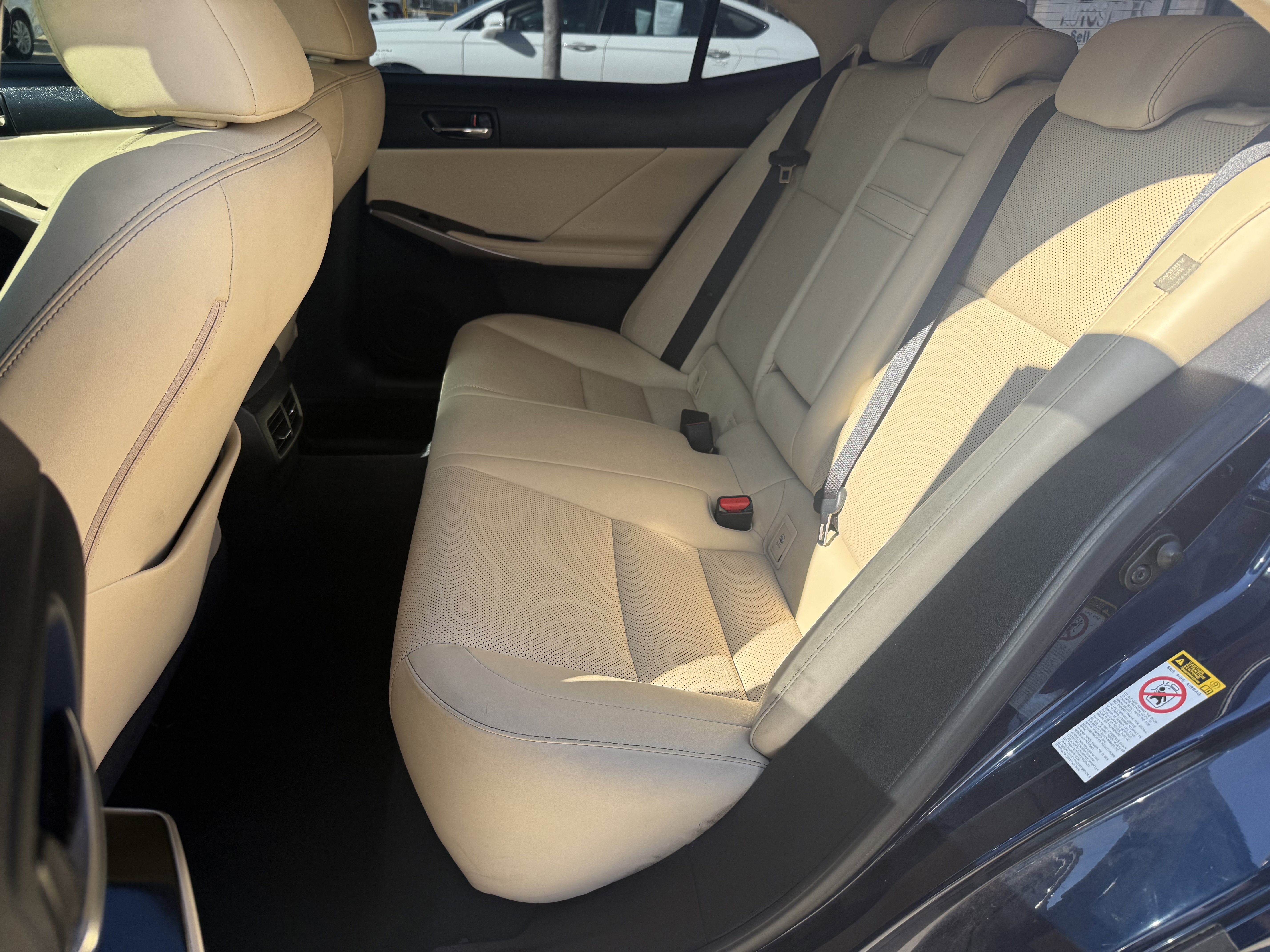 Used 2015 Lexus IS 250 image 10