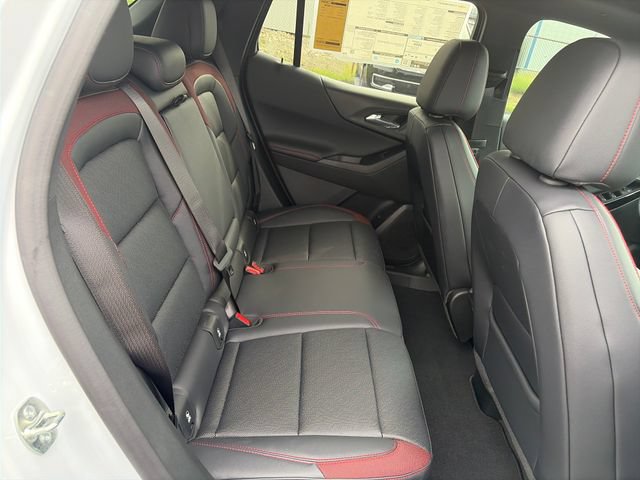 New 2027 Chevrolet Equinox RS w/ Safety and Technology Package FWD image 30