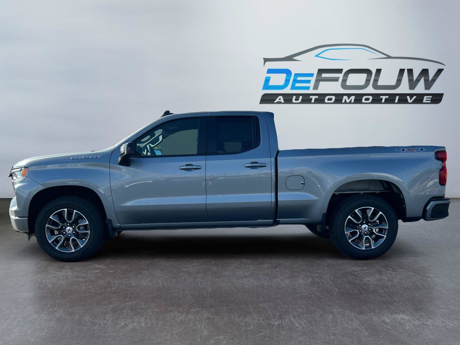 Used 2023 Chevrolet Silverado 1500 RST AWD/4WD image 6