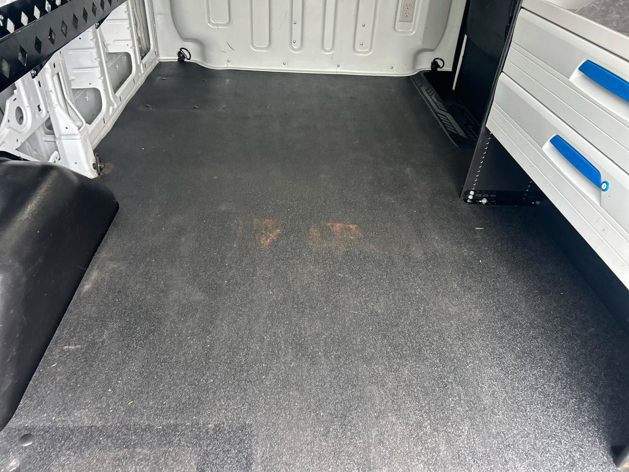 Used 2018 Ford Transit 150 130 Low Roof RWD image 14