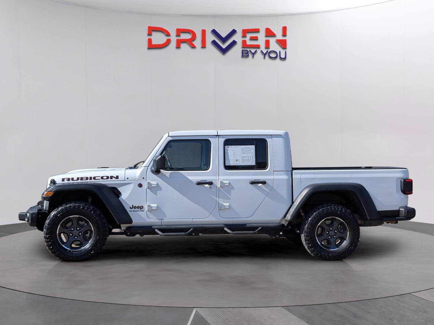 Used 2021 Jeep Gladiator Rubicon image 2